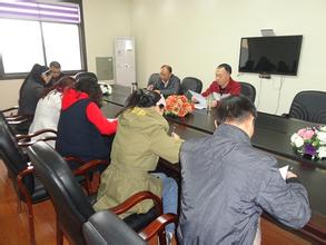 工运探讨：工会干部应在推进依法治国中彰显作为