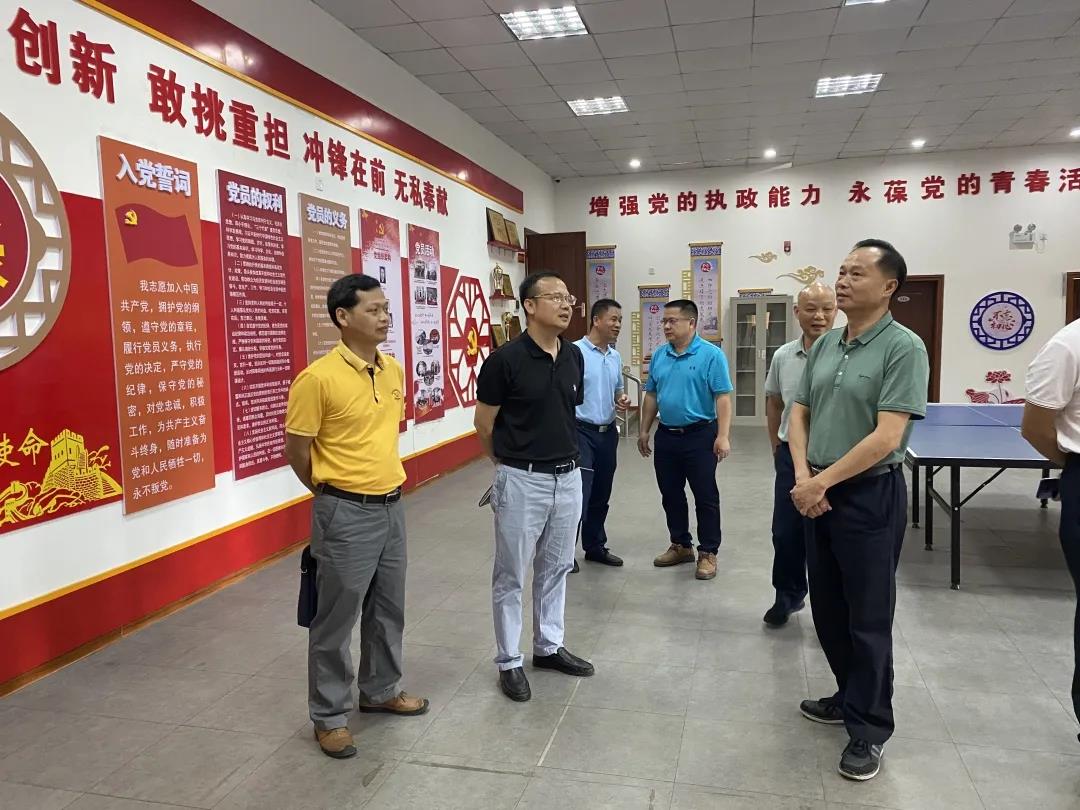 梧州市总工会领导到临港经济区开展调研活动