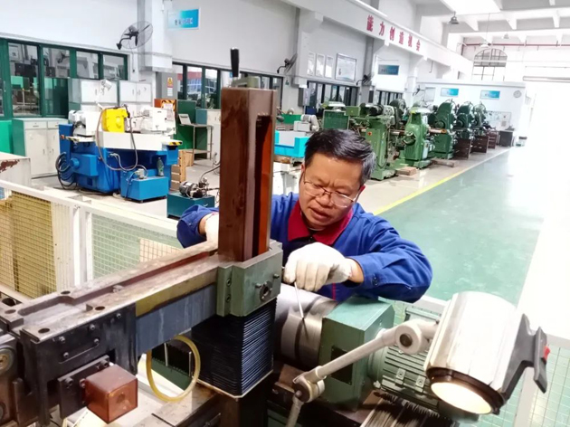 【梧州工匠】杨辉：技术高超的能手，无私奉献的教师