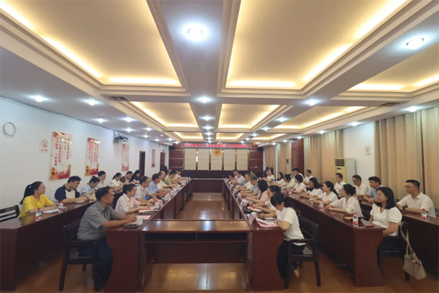 党建引领聚合力 携手共进促发展│梧州市总工会和市司法局开展党建工作交流座谈会