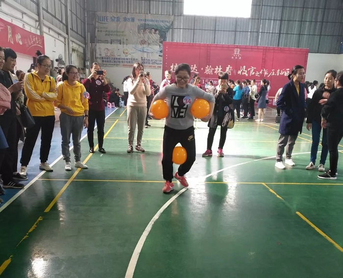 “桂宏达”杯2019年藤县女职工联谊运动会热闹开启