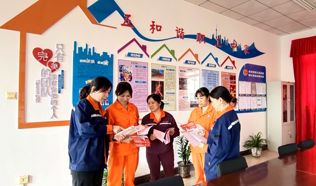 撑起法律伞 护航“锡花”权益