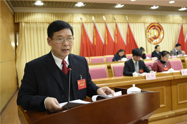切实增强政治性、先进性、群众性组织动员全市职工围绕我市“三个实现”目标建功立业